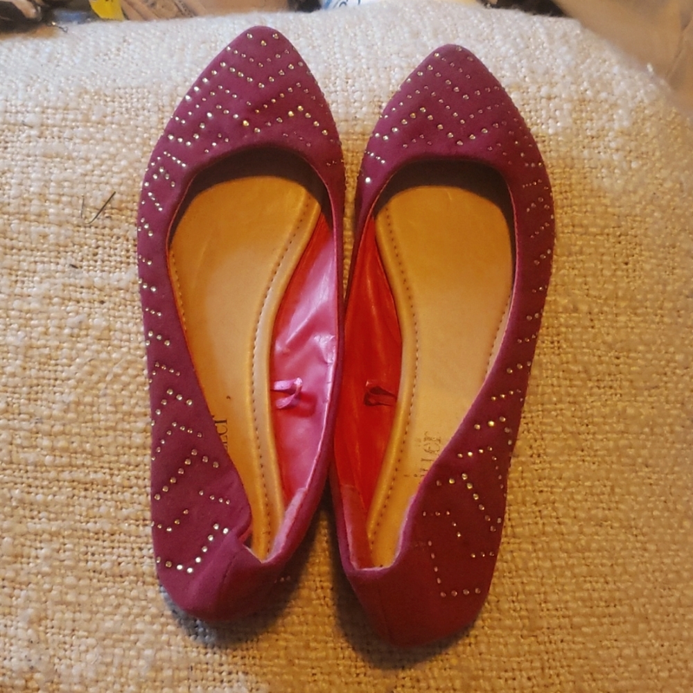 90s style flats Maroon flats